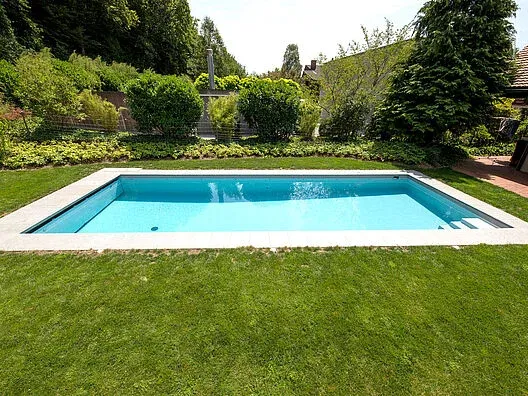 csm_Swimming_pool_RENOLIT_ALKORPLAN2000_Light_Grey__3__f7ba5376f0.webp