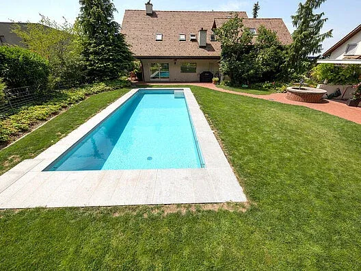 csm_Swimming_pool_RENOLIT_ALKORPLAN2000_Light_Grey__4__ce45271b18.webp