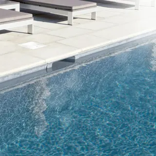 40267000_9.webp